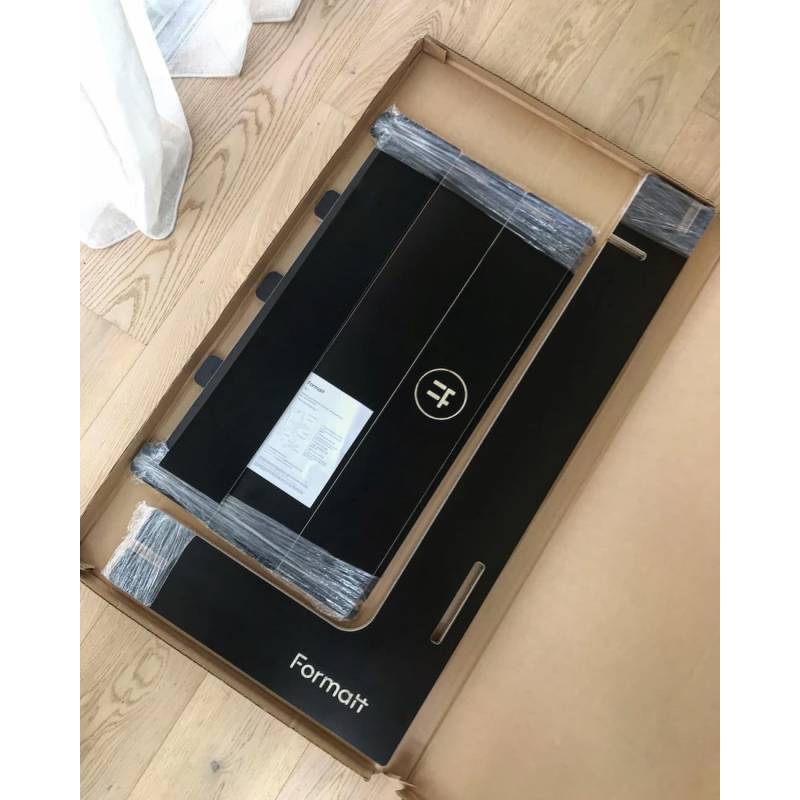 Formatt Q8 Freestanding Surfboard Rack - Black in packaging