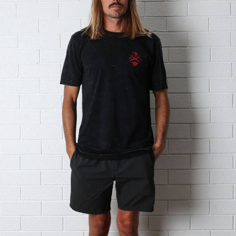 Town & Country North Shore Tee - Acid Black - Front