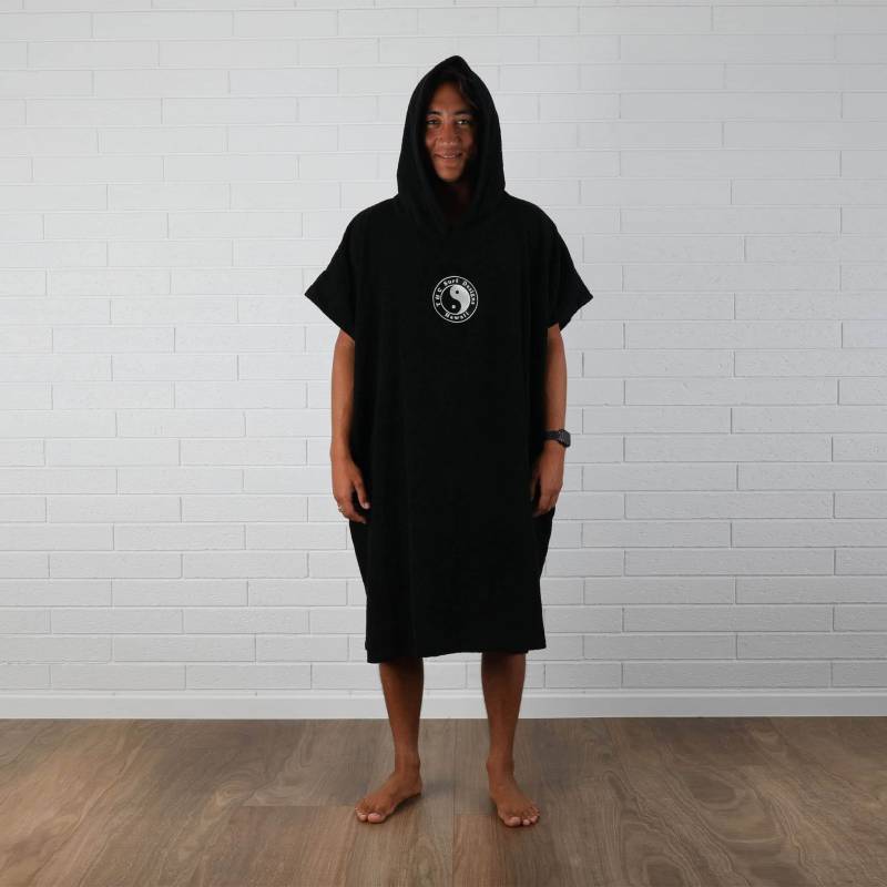T&C OG CF Hooded Towel Black - front with hood on